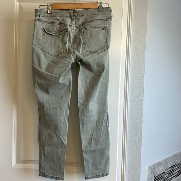 Jessica Simpson green Ankle Cropped Jeans - Picture 4 of 6